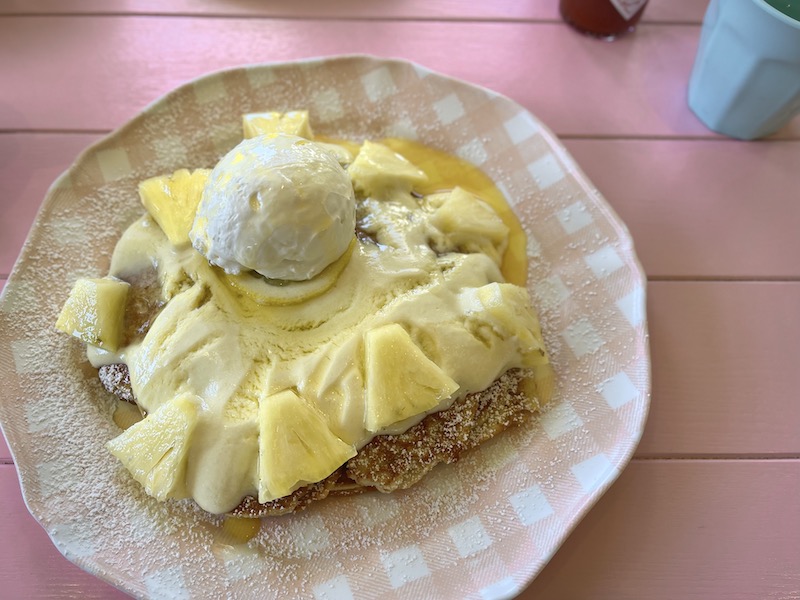カフェ・モーリーズ（Lilikoi Cream & Pineapple Pancake）