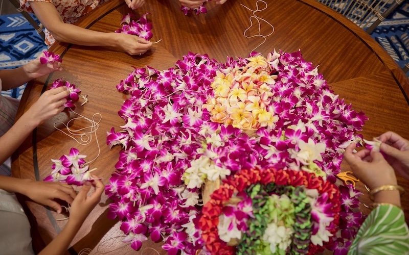 Lei making at the ao cultural center