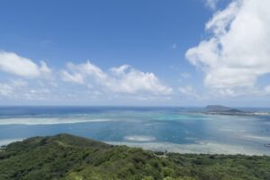 「今日はどこ行く？」から始まった、ローカルに混ざったハワイの一日――プウ・マエリエリ・トレイルからカネオヘへ